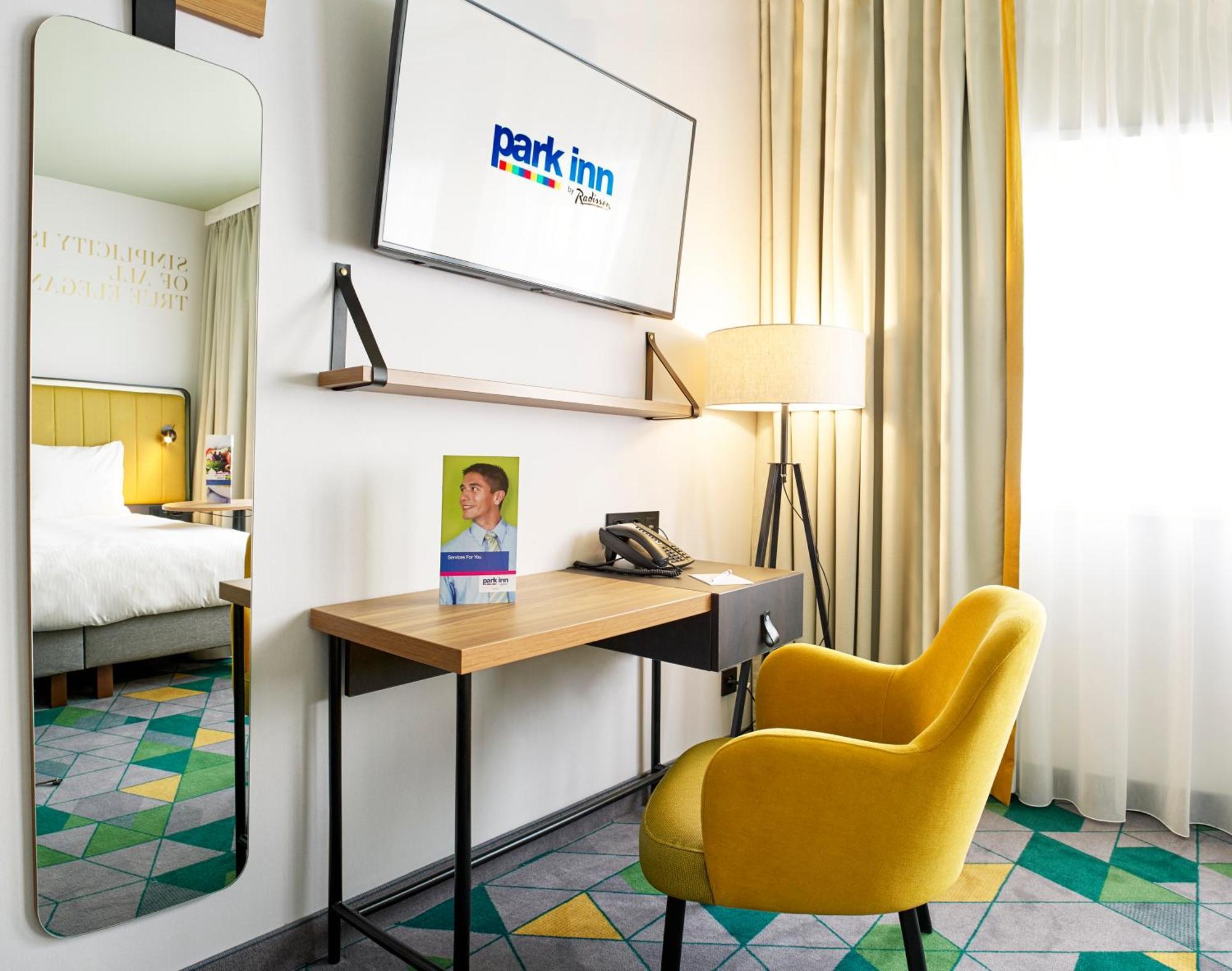 Park Inn By Radisson Hasselt Exteriér fotografie